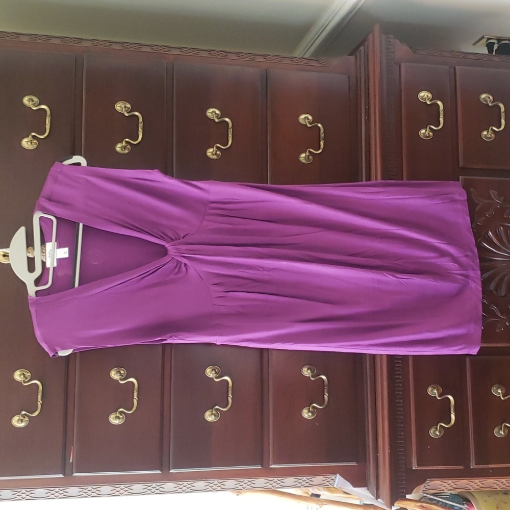 ANN TAYLOR LOFT 💜Purple V Neck Dress Sleevless Comfortable Knit Dress Size M